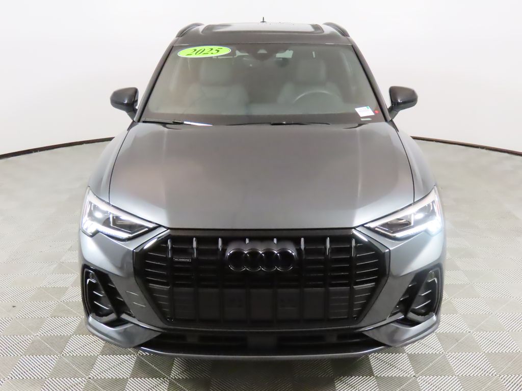Thumbnail: 2025 Audi Q3 - 8