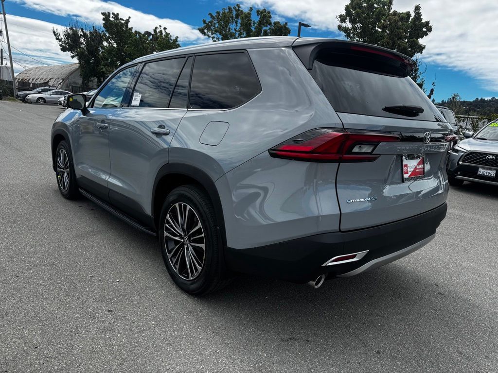 New 2026 Toyota Grand Highlander Hybrid SUV