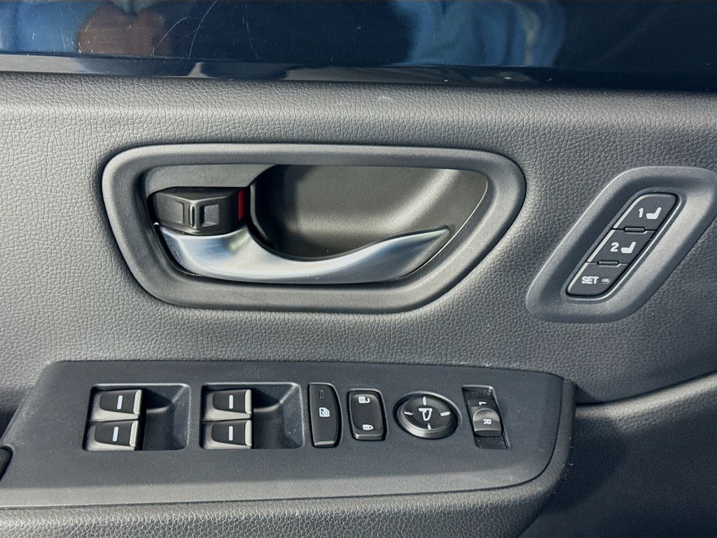 Used Car 2025 Honda Pilot  Ex-l For Sale Under $40,000 In Austin, Texas