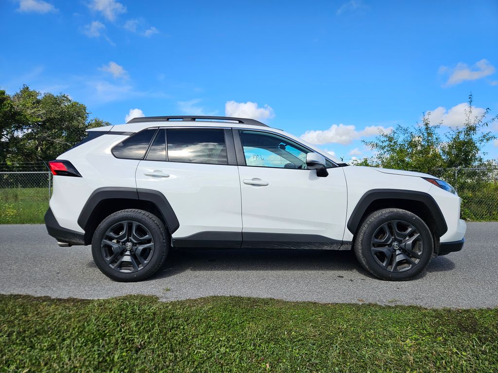 Thumbnail: 2024 Toyota RAV4 - 6