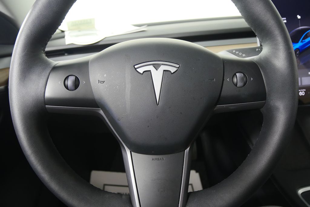 Thumbnail: 2022 Tesla Model 3 - 22
