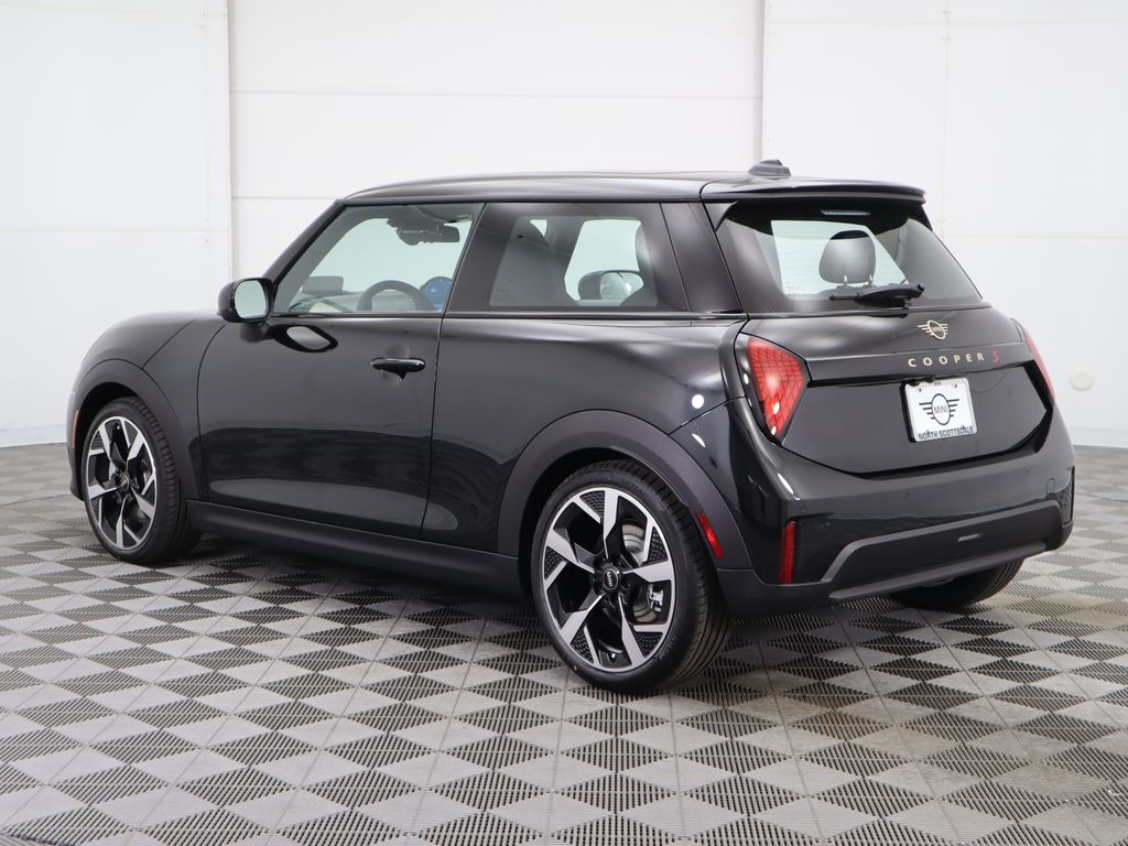 2025 MINI Cooper S 7