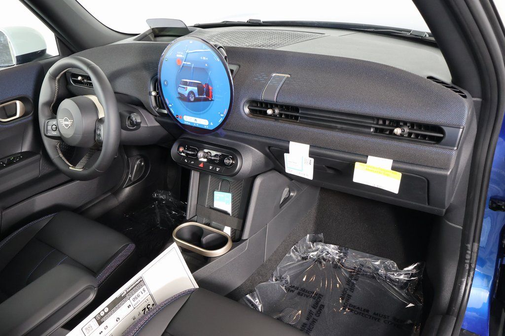 Thumbnail: 2026 MINI Cooper - 4
