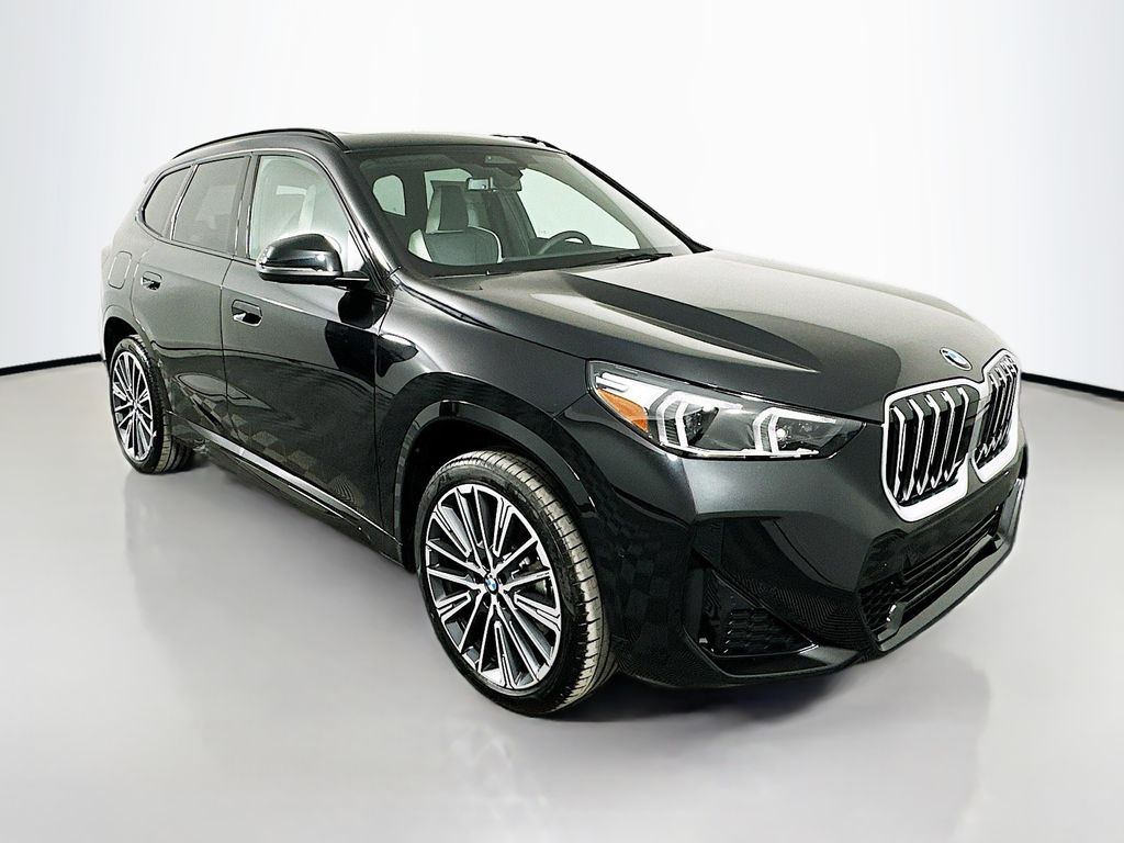 Thumbnail: 2026 BMW X1 - 3