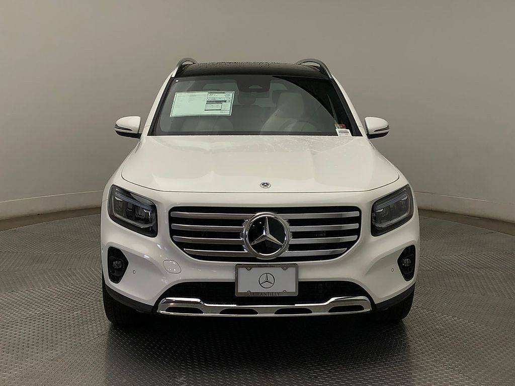 2024 Mercedes-Benz GLB 250 2