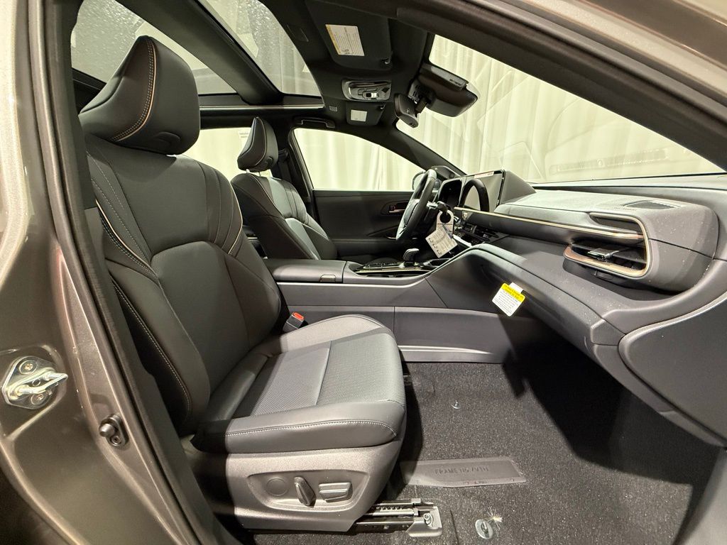 Thumbnail: 2026 Toyota Crown - 22