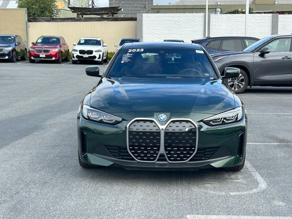 Thumbnail: 2023 BMW i4 - 8