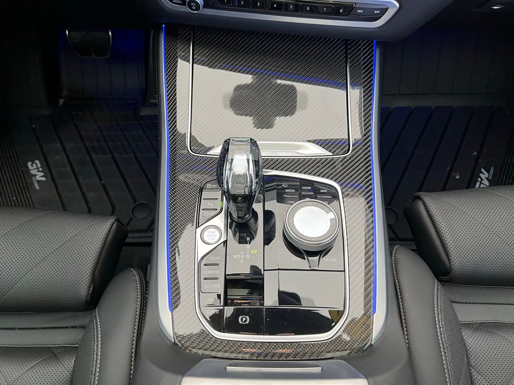 2023 BMW X5 M50i 11