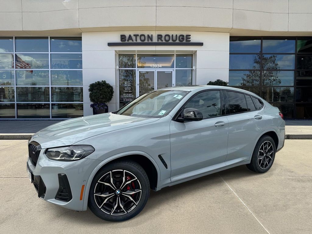 2024 BMW X4 M40i AWD