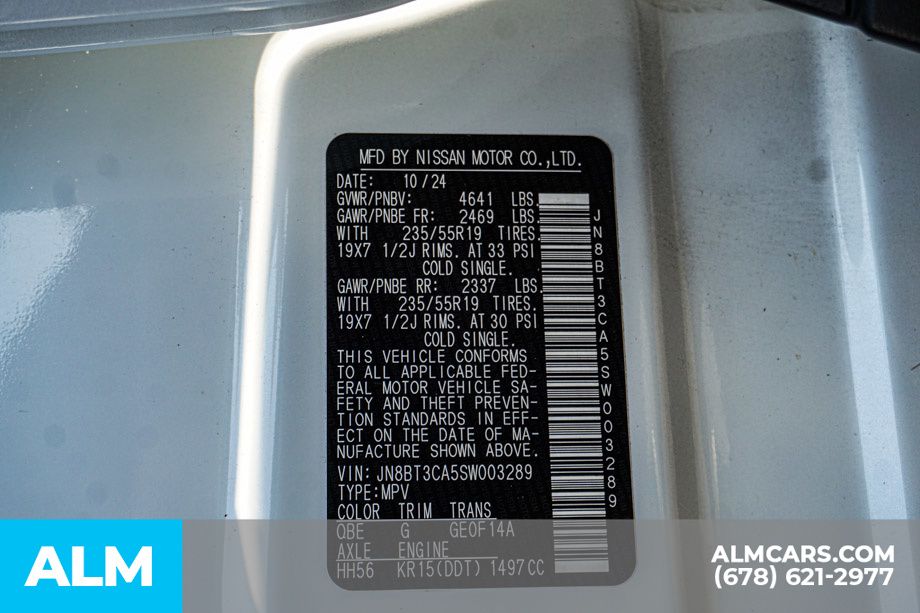 Used 2025 White Nissan SL image 58