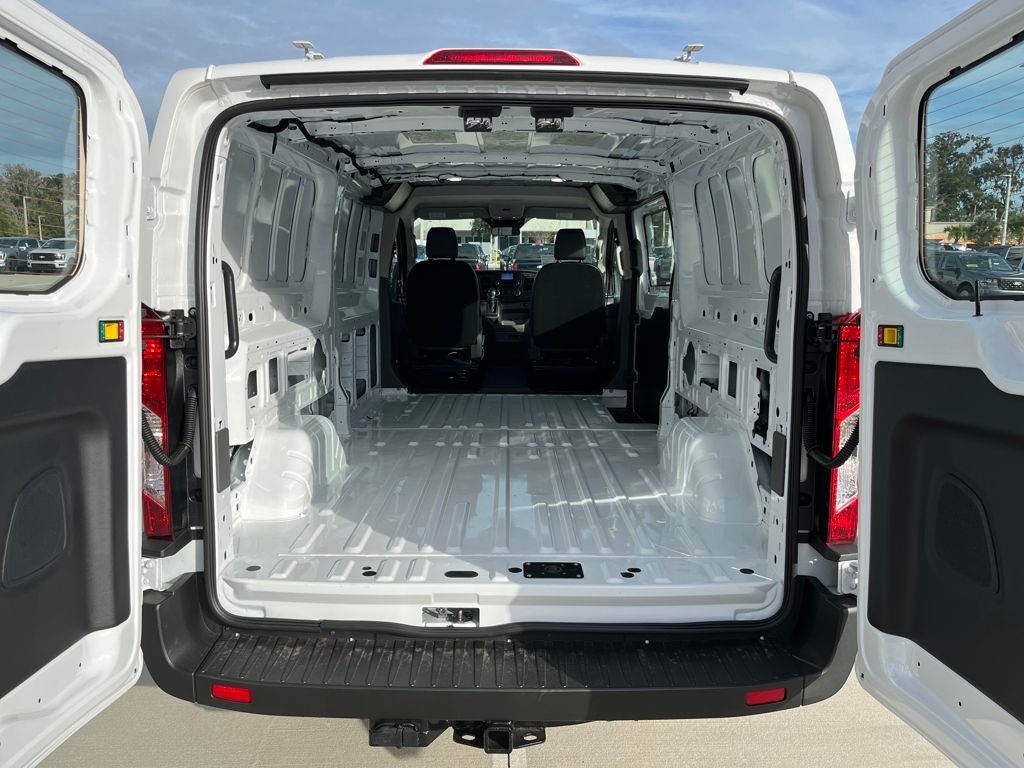 2025 Ford Transit Van Base - Photo 30