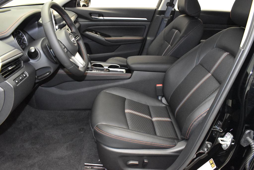 Thumbnail: 2025 Nissan Altima - 13