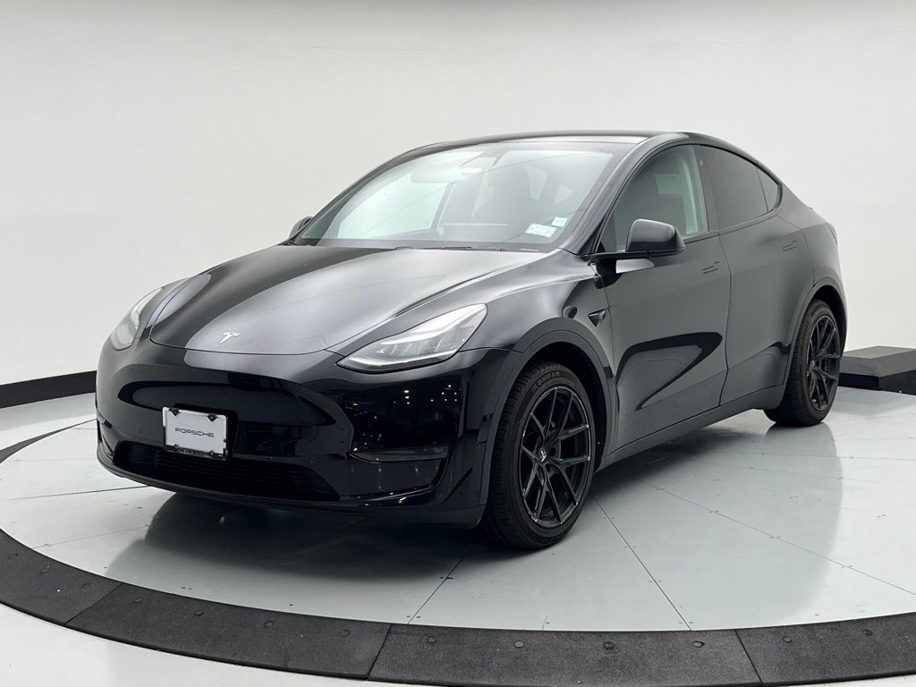 Thumbnail: 2020 Tesla Model Y - 1