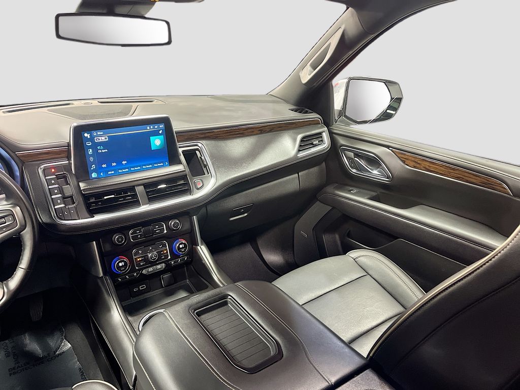 Used 2023 White Chevrolet Premier image 25