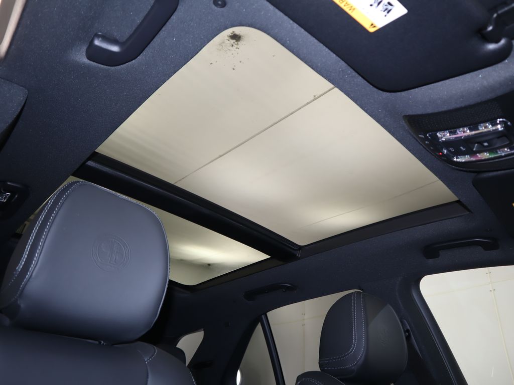 Thumbnail: 2025 Mercedes-Benz GLE - 20