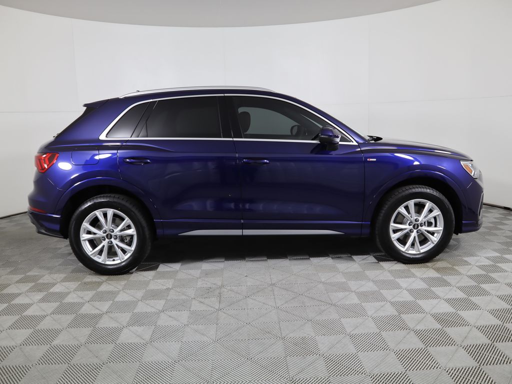 2024 Audi Q3 Premium Plus 5