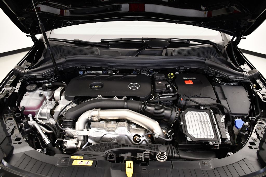 Thumbnail: 2025 Mercedes-Benz GLA - 11