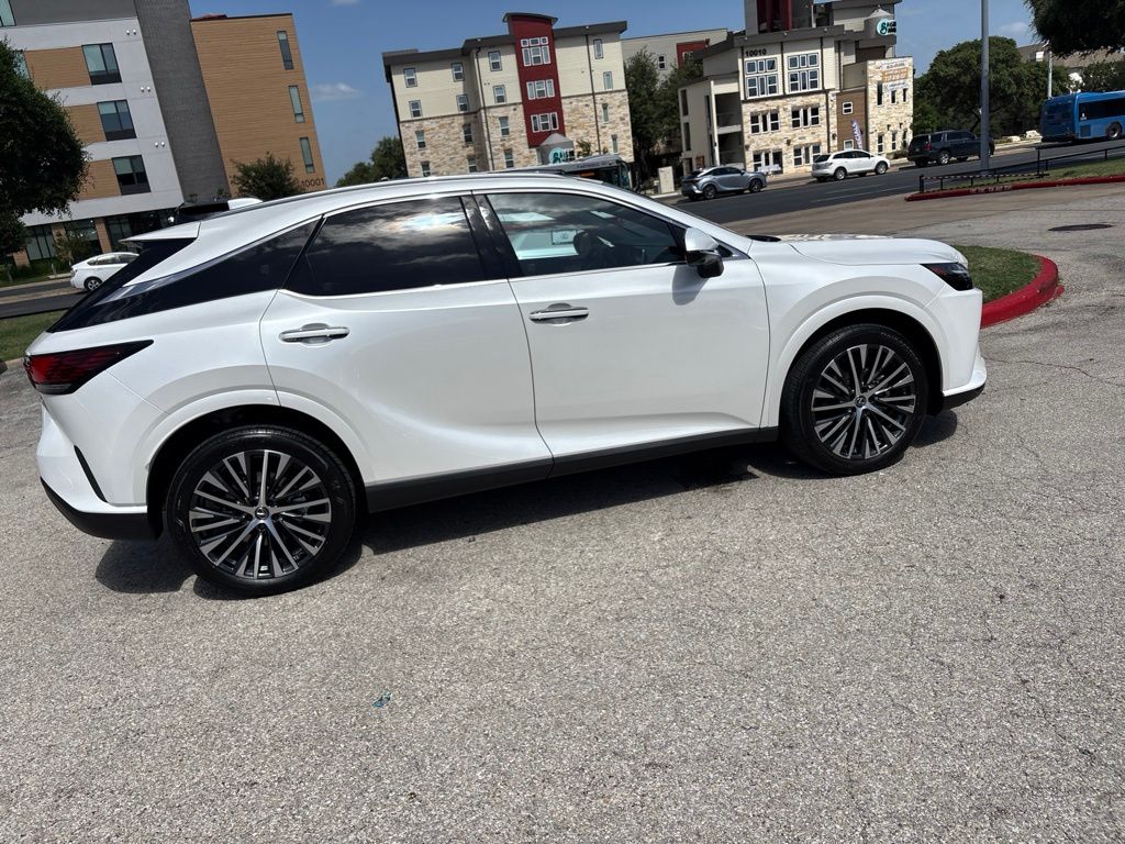Thumbnail: 2025 Lexus RX - 6