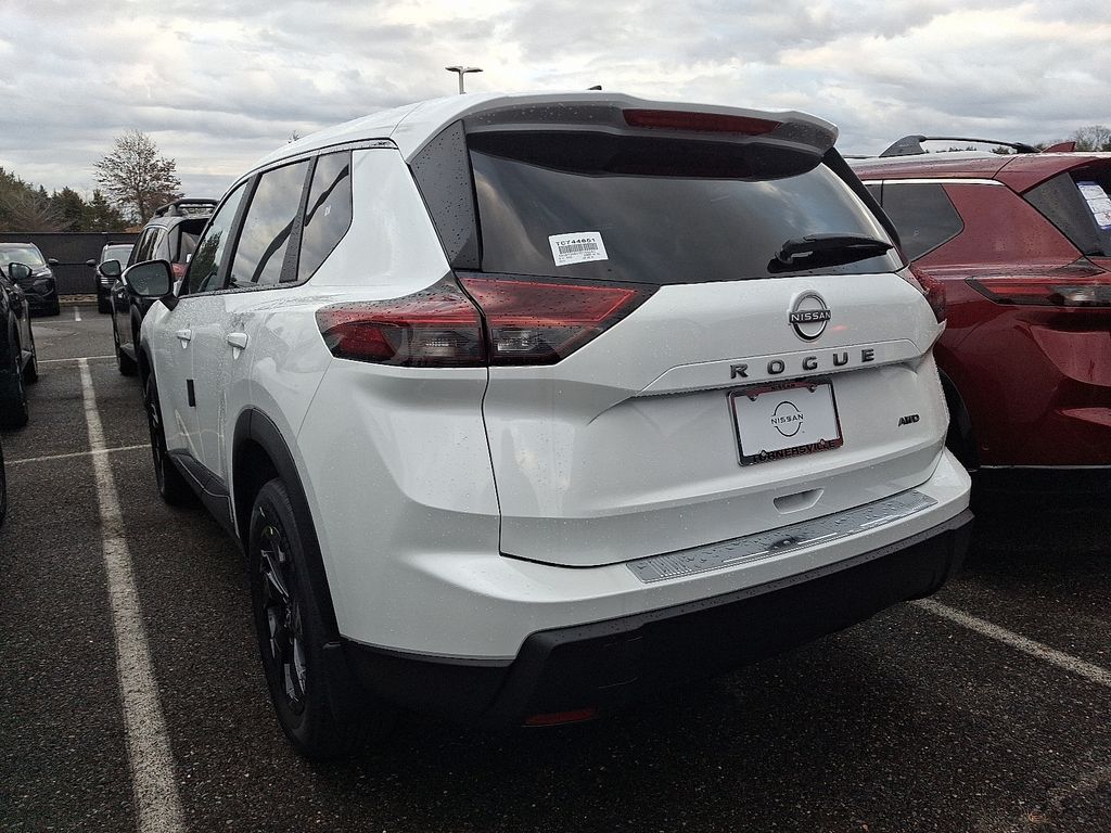 Thumbnail: 2026 Nissan Rogue - 3