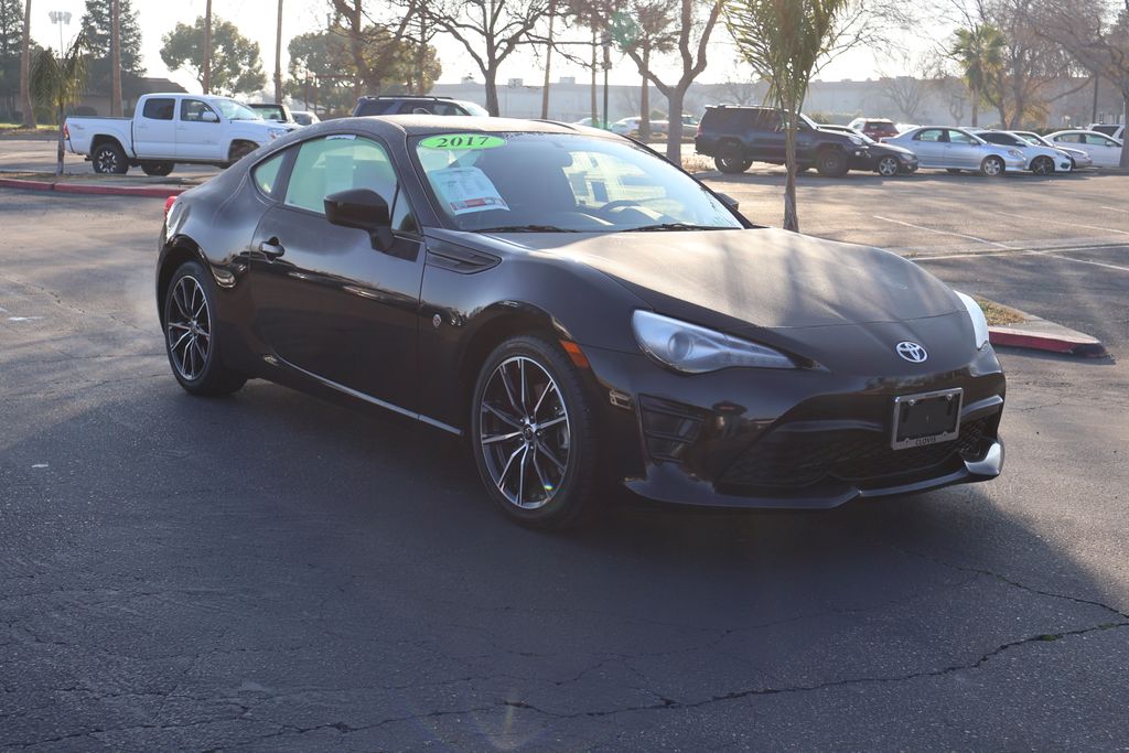 2017 Toyota 86  3