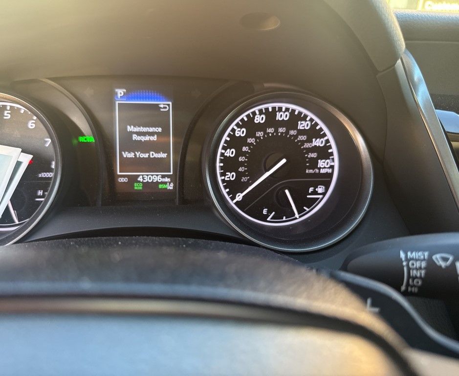 Thumbnail: 2024 Toyota Camry - 3