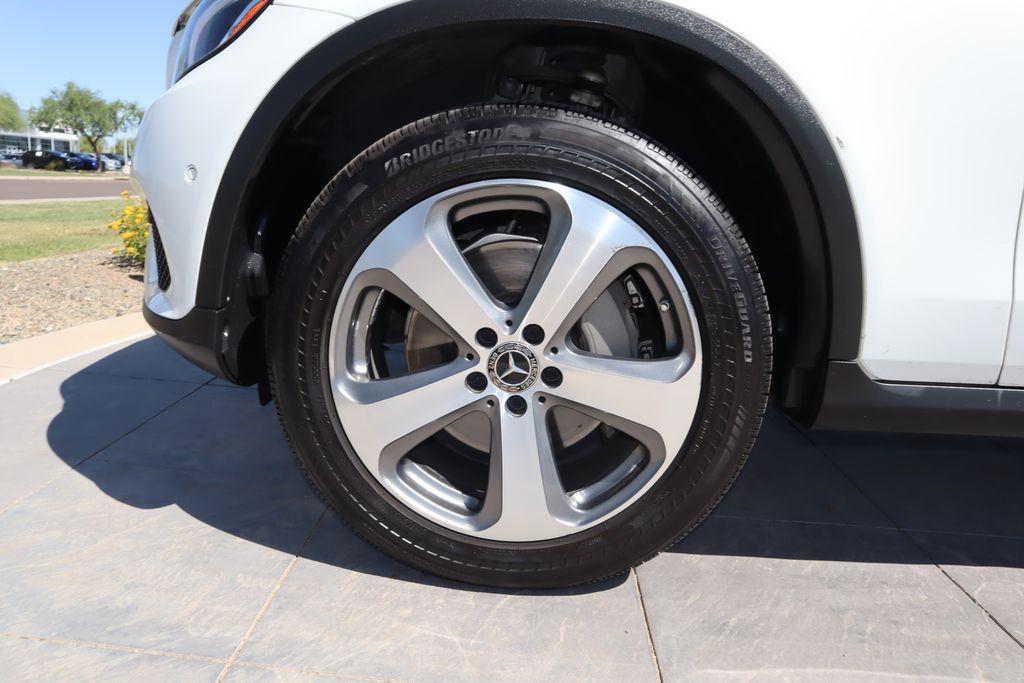 2019 Mercedes-Benz GLC 300 27