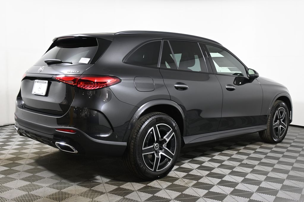 Thumbnail: 2026 Mercedes-Benz GLC - 7