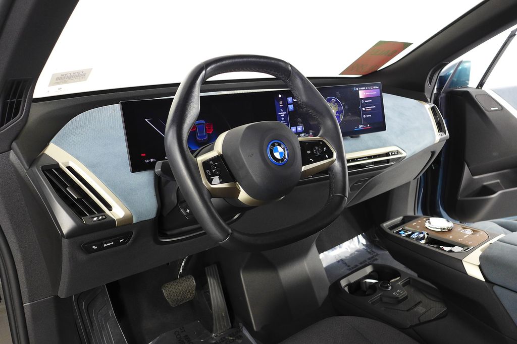 Thumbnail: 2023 BMW iX - 28