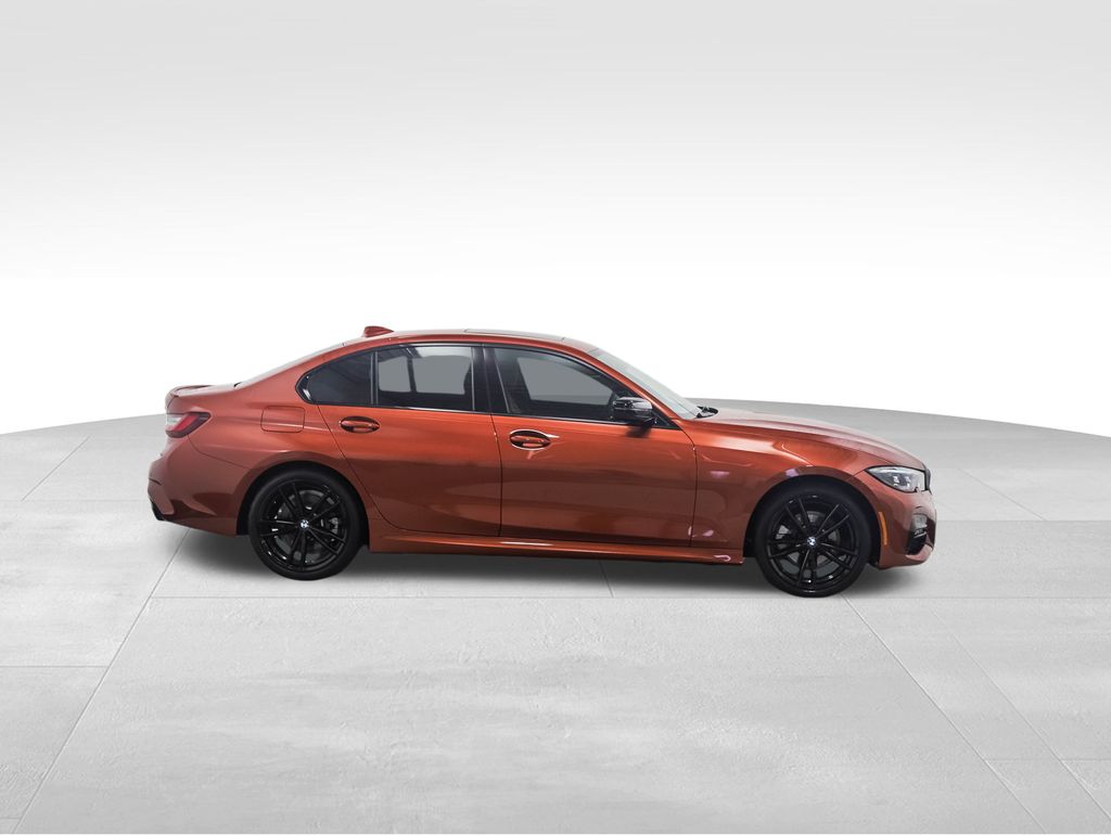 Thumbnail: 2022 BMW 3 Series - 6