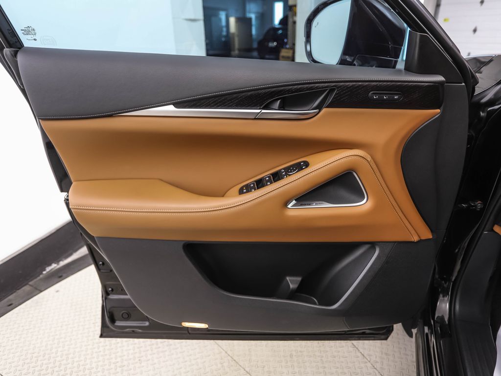 Thumbnail: 2024 INFINITI QX60 - 9