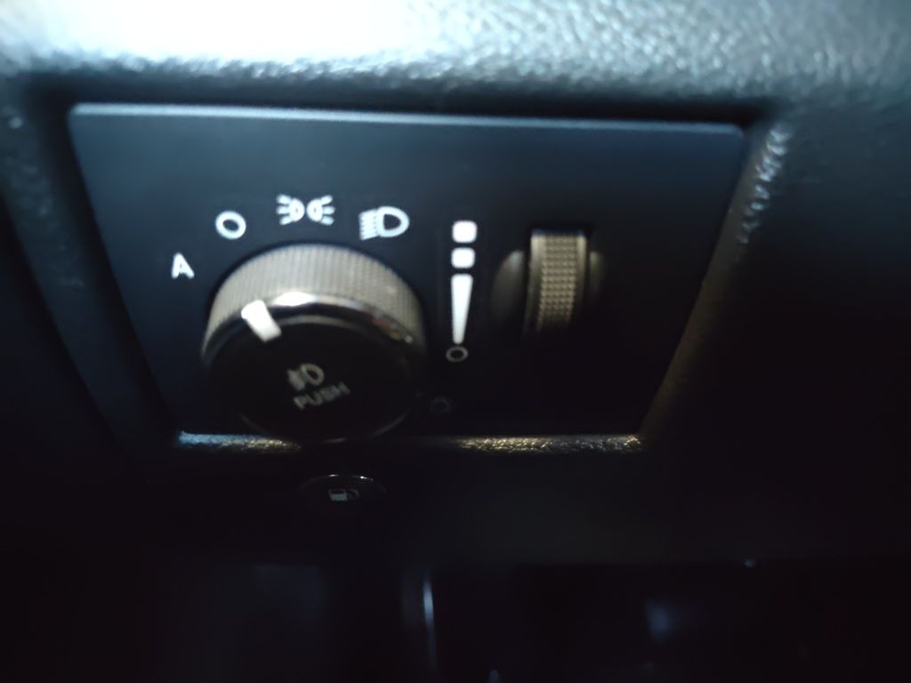 Used Car 2021 Jeep Grand Cherokee  Limited For Sale In Austin, Texas