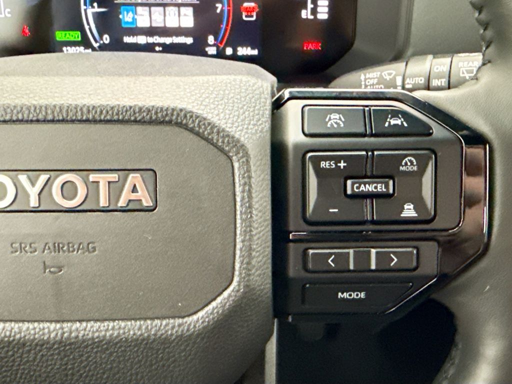 Thumbnail: 2025 Toyota Land Cruiser - 12