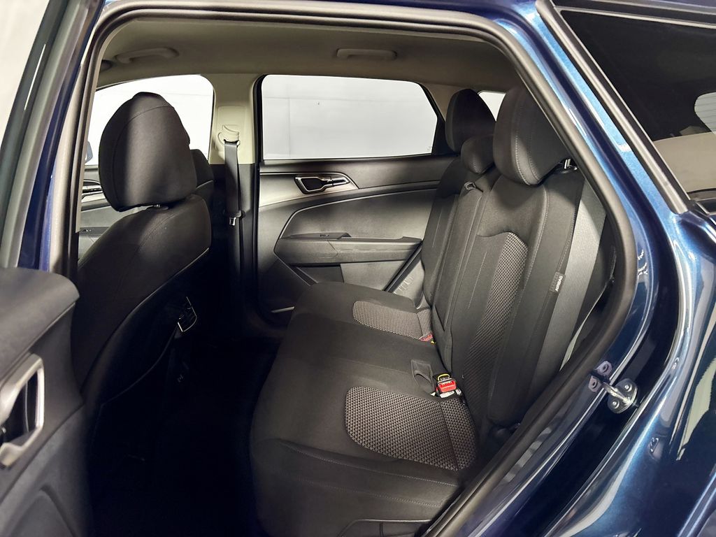 2027 Kia Sportage Hybrid S