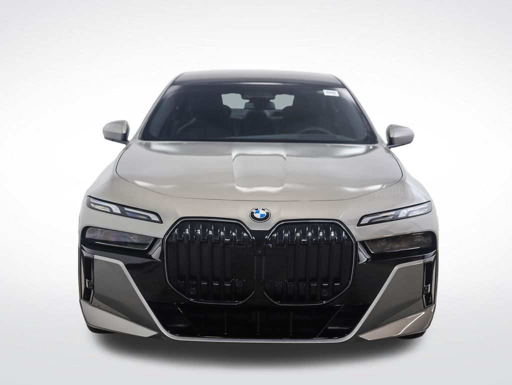Thumbnail: 2026 BMW 7 Series - 8
