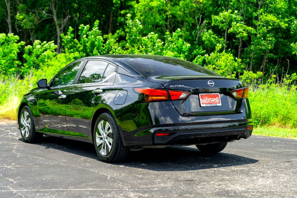 Used Car 2024 Nissan Altima  2.5 S For Sale Under $20,000 In Taylor, Texas