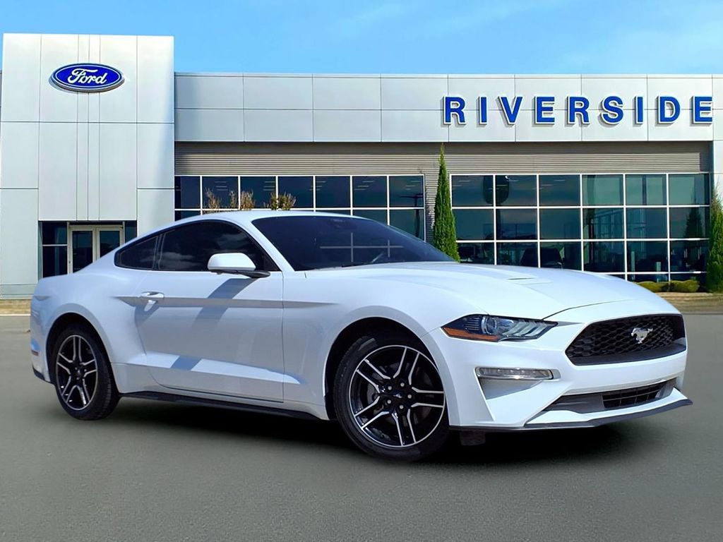 Oxford White 2023 Ford Mustang EcoBoost Premium Fastback RWD Coupe Rear-Wheel Drive Automatic