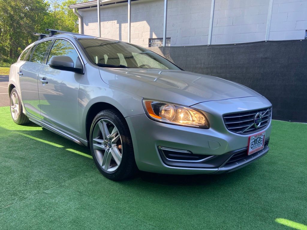 2015 Volvo V60 T5 Platinum AWD