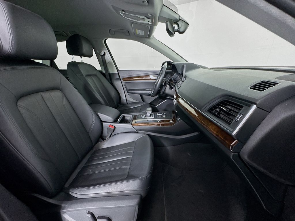 Used Car 2019 Audi Q5  2.0t Premium For Sale Under $20,000 In Austin, Texas