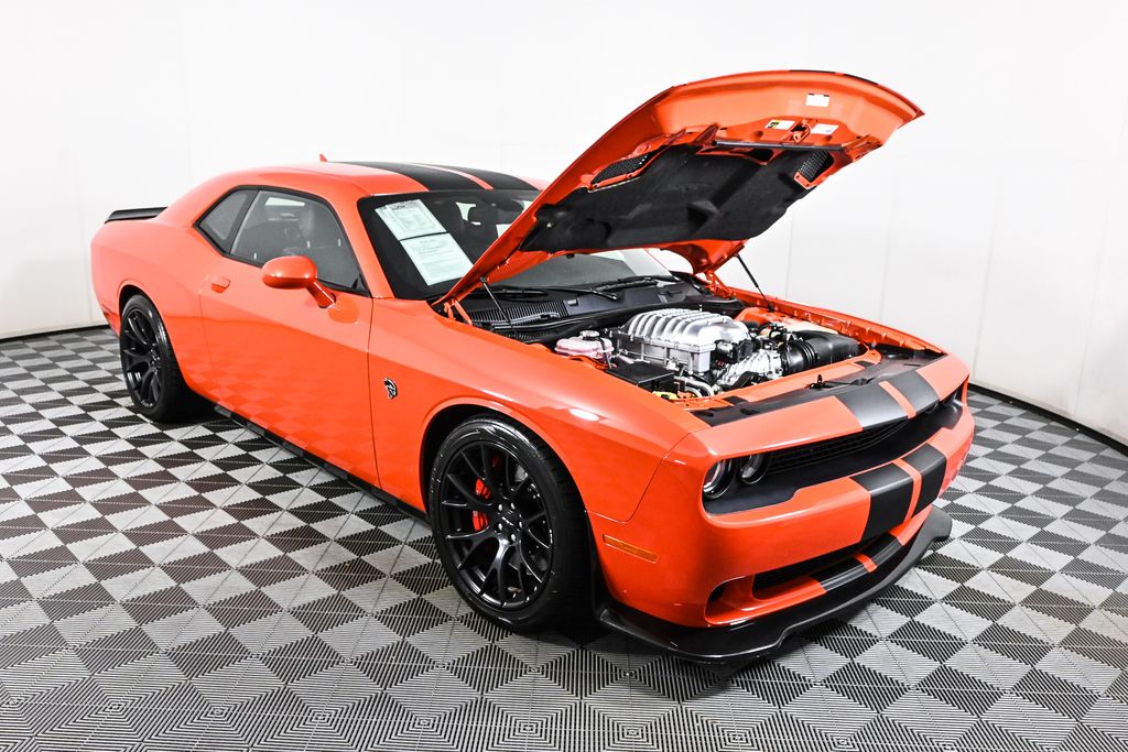 2016 Dodge Challenger SRT Hellcat 27