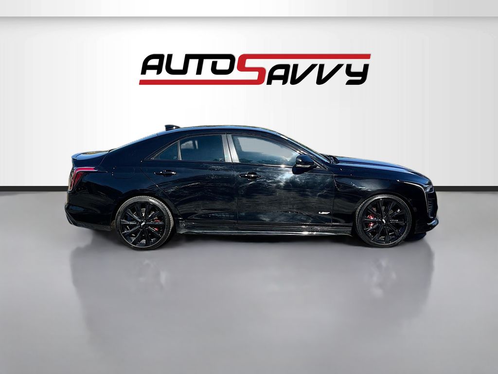 2023 Cadillac CT4 V-Series's photo