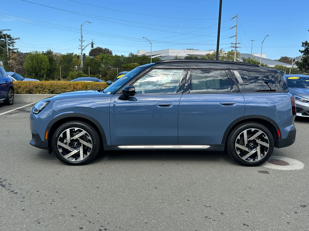 Thumbnail: 2025 MINI Cooper Countryman - 2