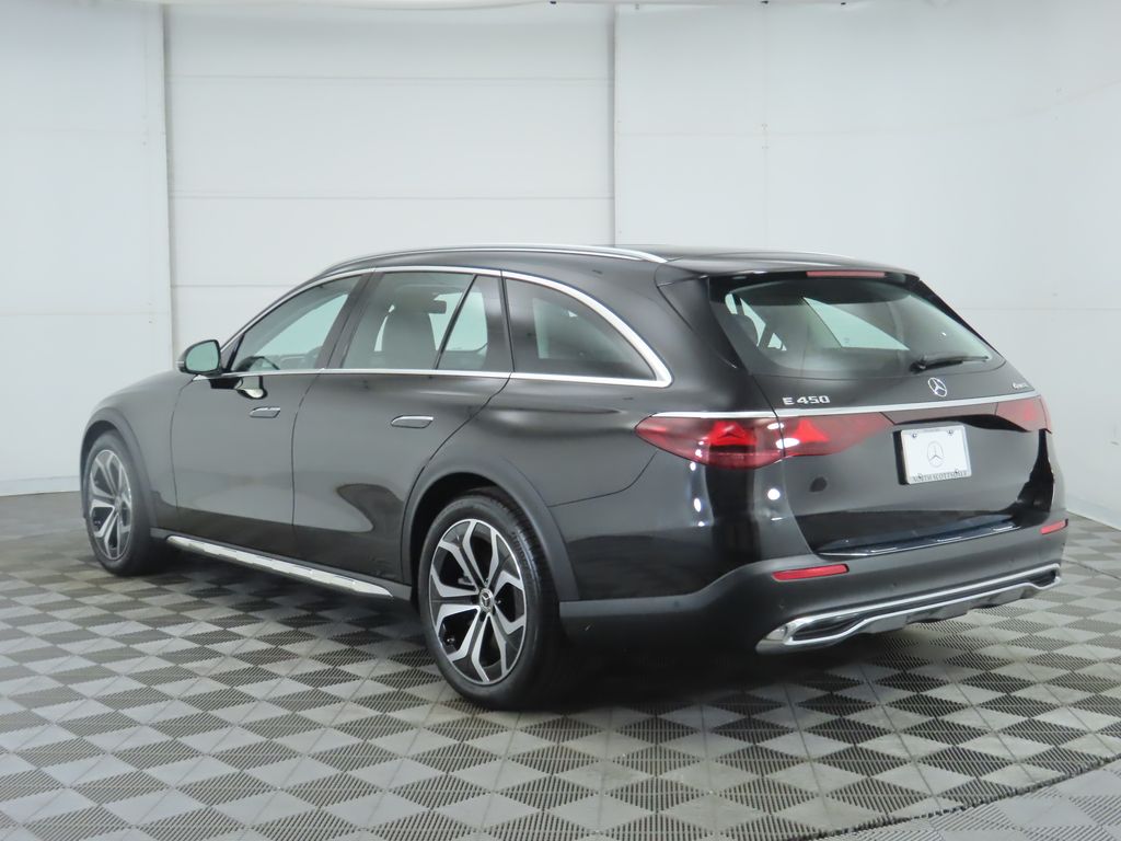 Thumbnail: 2025 Mercedes-Benz E-Class - 7