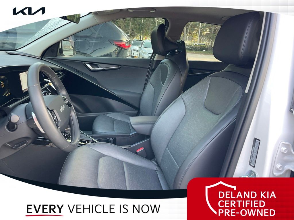 Used 2024 Kia Niro SUV
