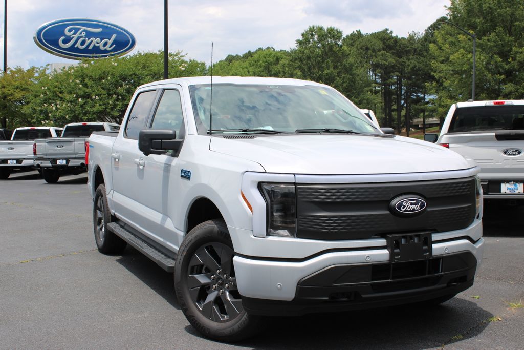 White Metallic 2025 Ford F-150 Lightning Flash SuperCrew AWD Pickup Truck All-Wheel Drive Automatic