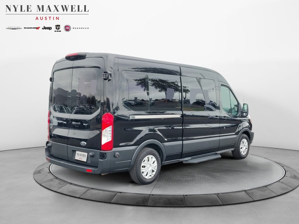 Used Car 2018 Ford Transit-350  Xlt For Sale Under $25,000 In Austin, Texas