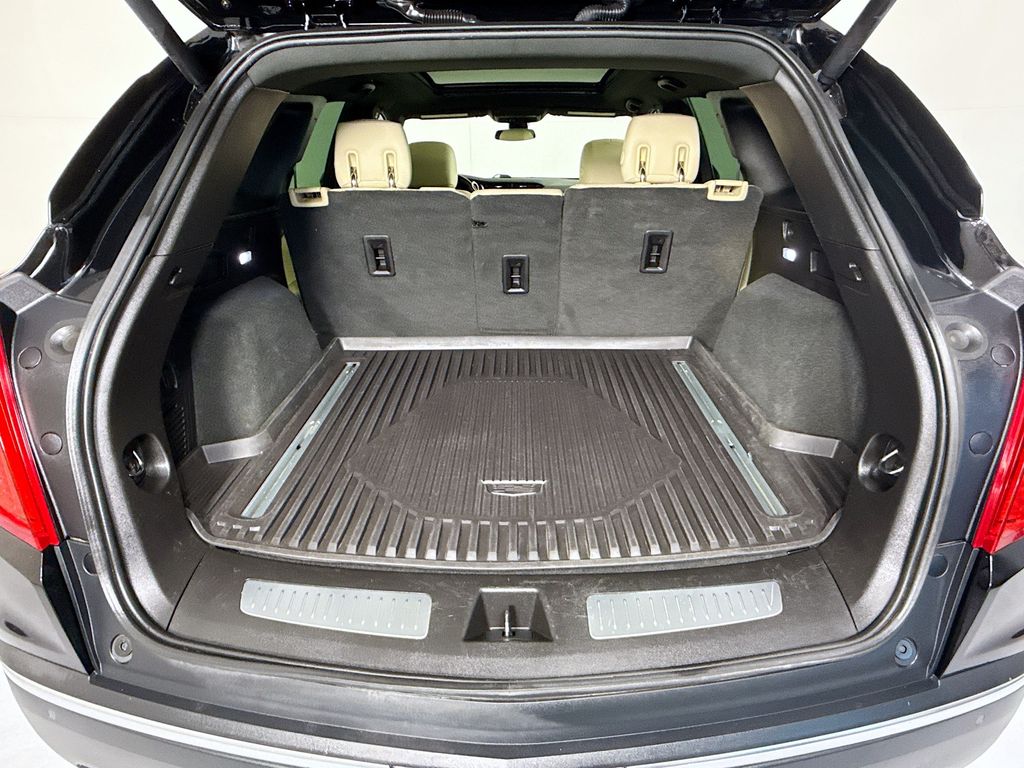 Thumbnail: 2019 Cadillac XT5 - 29