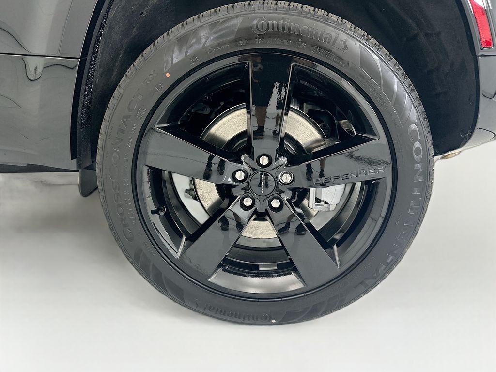 Thumbnail: 2026 Land Rover Defender - 30