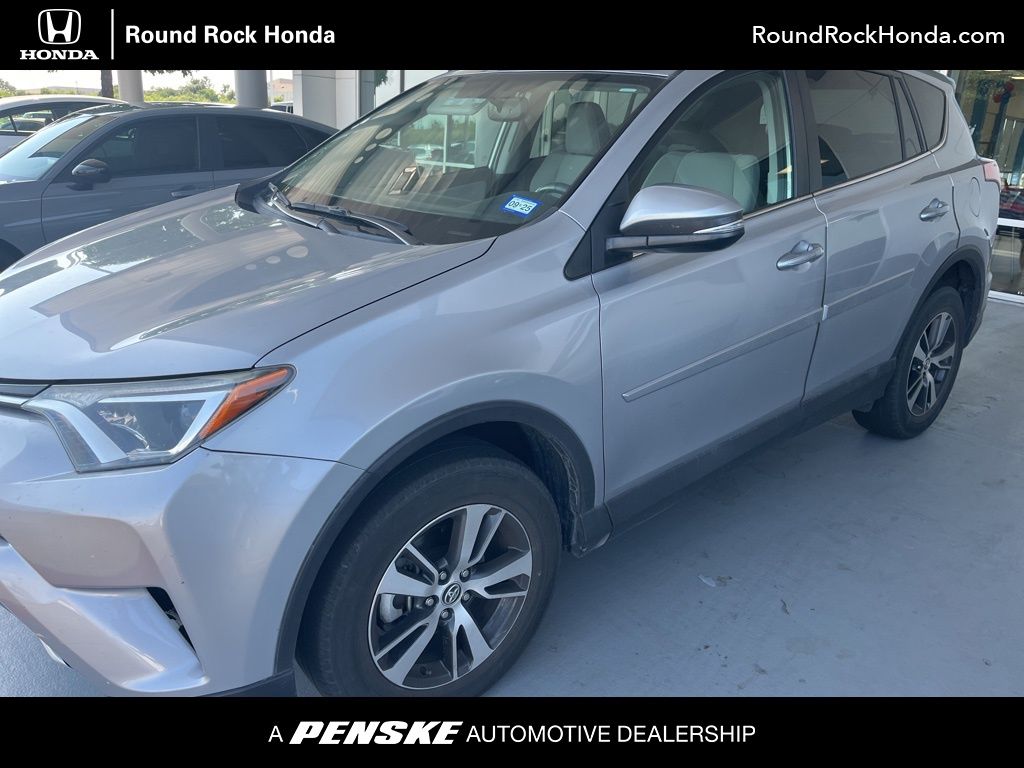 2016 Toyota RAV4 XLE Hero Image