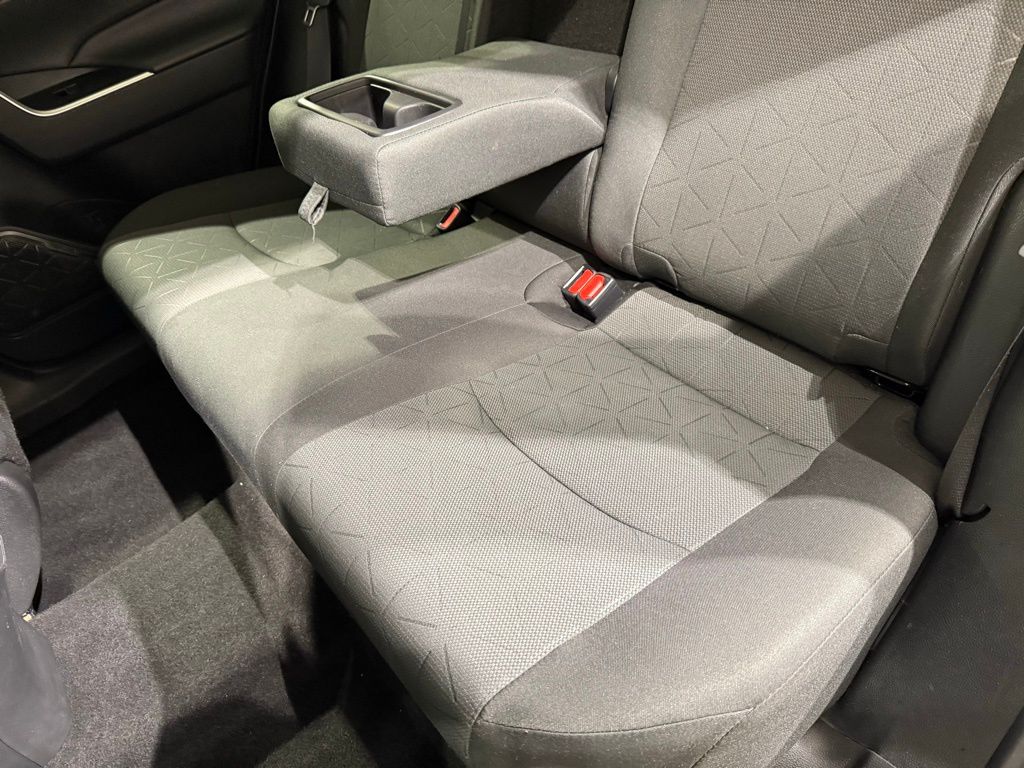 Thumbnail: 2024 Toyota RAV4 - 19