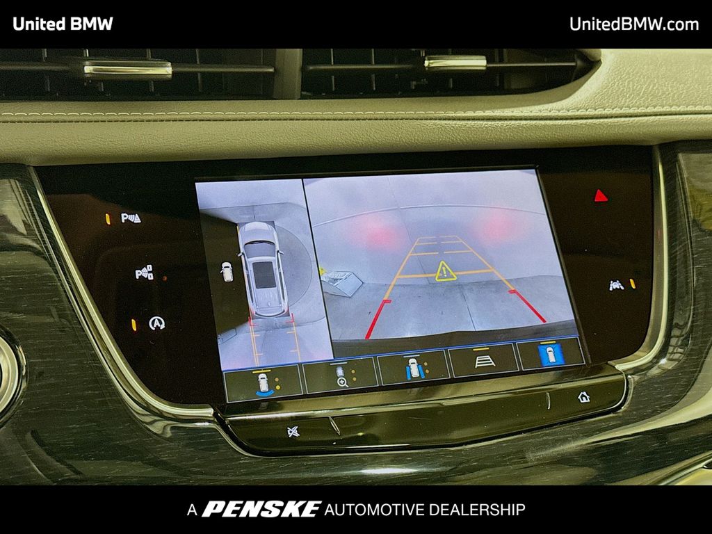 Thumbnail: 2025 Cadillac XT6 - 9